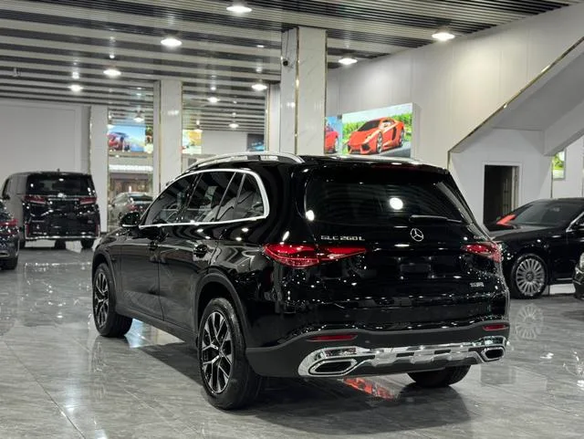 Mercedes-Benz GLC 2023 GLC 260 L 4MATIC Dynamic 5 seat interior photo 13