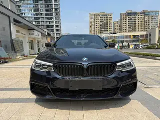 BMW 5 Series 2020 530Li Leader M Ensemble de sport extérieur photo 2 BMW 5 Series 2020 530Li Leader M Ensemble de sport extérieur photo 2