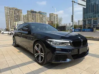 BMW 5 Series 2020 530Li Leader M Ensemble de sport extérieur photo 3 BMW 5 Series 2020 530Li Leader M Ensemble de sport extérieur photo 3