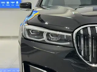 BMW 7 Series 2021 730Li Luxury Set exterior photo 4 BMW 7 Series 2021 730Li Luxury Set exterior photo 4