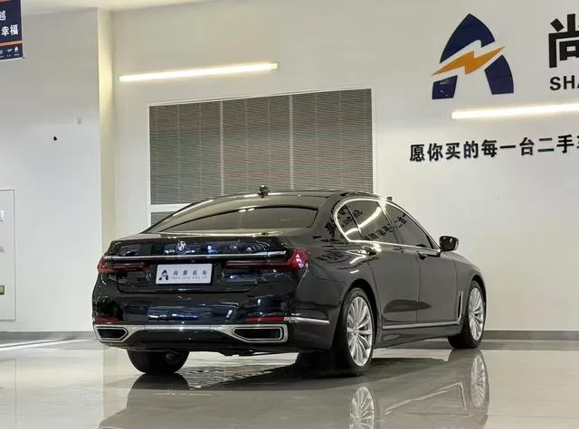 BMW 7 Series 2021 730Li Luxury Set exterior photo 7 BMW 7 Series 2021 730Li Luxury Set exterior photo 7