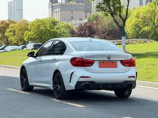 BMW 1 Series 2021 Restyling 125i M Sports Obsidian Night Edition exterior photo 5