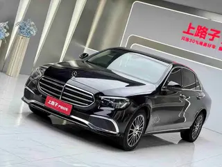 Mercedes-Benz E-Class 2022 E 260 L Coche exterior foto 1 Mercedes-Benz E-Class 2022 E 260 L Coche exterior foto 1