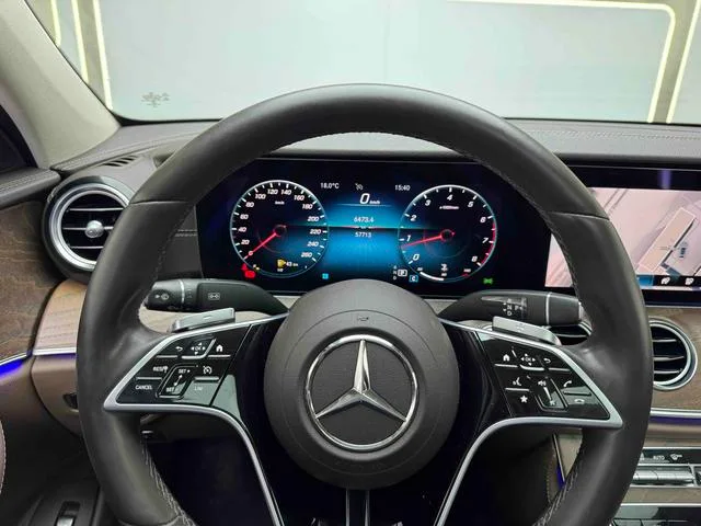Mercedes-Benz E-Class 2022 E 260 L Coche exterior foto 9 Mercedes-Benz E-Class 2022 E 260 L Coche exterior foto 9