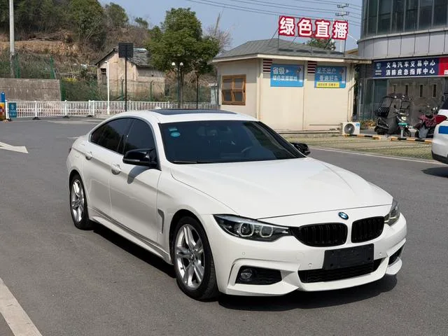 BMW 4 Series 2020 425i Gran Coupe M Sports suit exterior photo 3