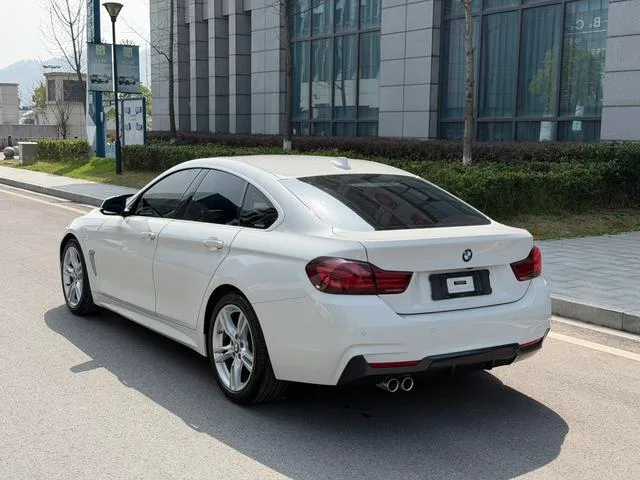 BMW 4 Series 2020 425i Gran Coupe M Sports suit exterior photo 6