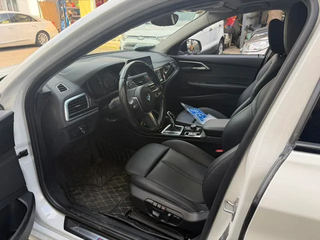 BMW 1 Series 2020 120i M Sports suit exterior photo 4