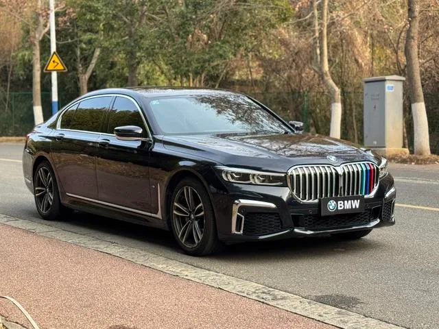 BMW 7 Series 2019 Модификация 730Li M Спортивный костюм экстерьер фото 3