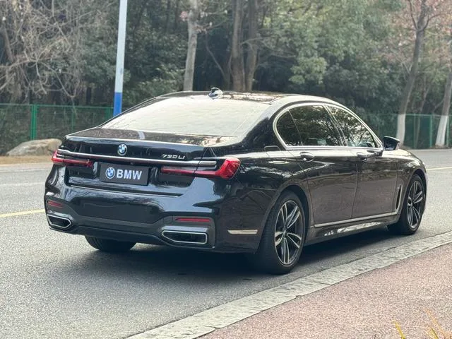 BMW 7 Series 2019 Модификация 730Li M Спортивный костюм экстерьер фото 6