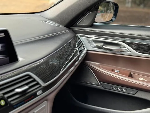 BMW 7 Series 2019 Модификация 730Li M Спортивный костюм интерьер фото 15