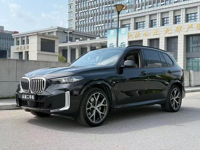 BMW X5 2023 xDrive30Li Premium Class M Sports suit exterior photo 1 BMW X5 2023 xDrive30Li Premium Class M Sports suit exterior photo 1