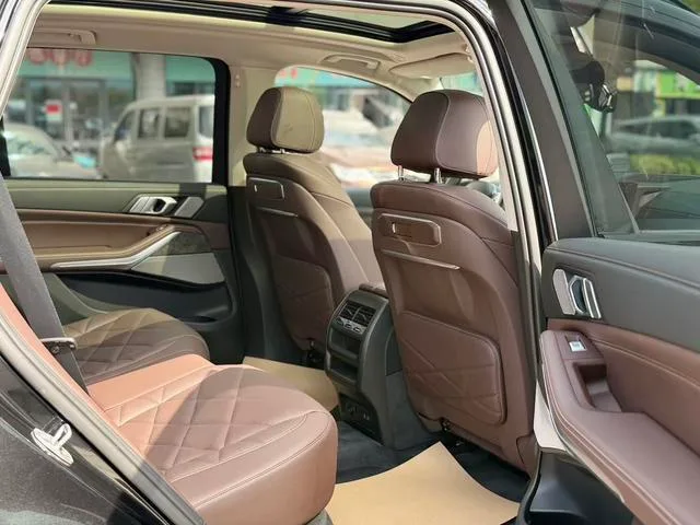 BMW X5 2023 xDrive30Li Premium Class M Sports suit interior photo 12 BMW X5 2023 xDrive30Li Premium Class M Sports suit interior photo 12