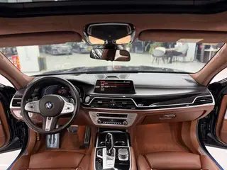 BMW 7 Series 2019 Restyling 740Li xDrive Administrative Luxury Set exterior photo 7