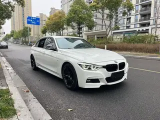BMW 3 Series 2019 320Li M Sports suit exterior photo 3 BMW 3 Series 2019 320Li M Sports suit exterior photo 3