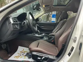 BMW 3 Series 2019 320Li M Sports suit interior photo 7 BMW 3 Series 2019 320Li M Sports suit interior photo 7