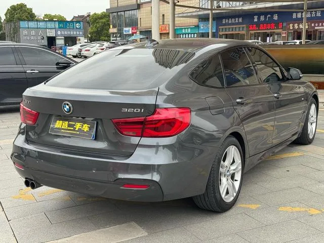 BMW 3 Series GT 2018 320i Fashionable exterior photo 6 BMW 3 Series GT 2018 320i Fashionable exterior photo 6