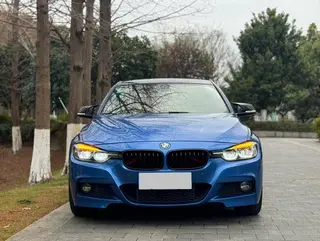 BMW 3 Series 2019 320i M Спортивные ночные издания экстерьер фото 2 BMW 3 Series 2019 320i M Спортивные ночные издания экстерьер фото 2