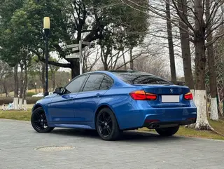 BMW 3 Series 2019 320i M Спортивные ночные издания экстерьер фото 4 BMW 3 Series 2019 320i M Спортивные ночные издания экстерьер фото 4
