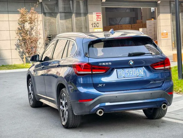 BMW X1 2021 sDrive25Li Leading Type exterior photo 3