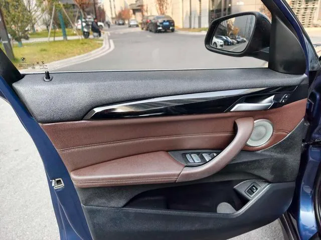BMW X1 2021 sDrive25Li Leading Type exterior photo 6