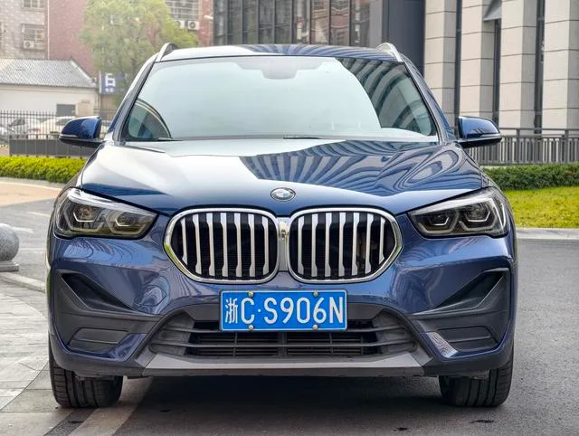BMW X1 2021 sDrive25Li Leading Type exterior photo 7