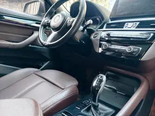 BMW X1 2021 sDrive25Li Leading Type interior photo 12