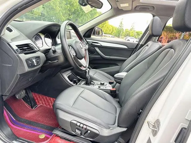 BMW X1 2019 sDrive18Li Fashionable exterior photo 8