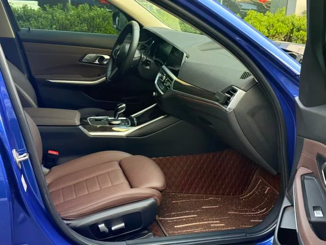 BMW 3 Series 2020 325Li M Sports suit exterior photo 4