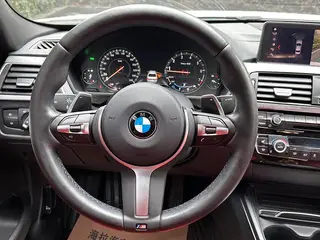 BMW 3 Series 2019 320i M Sports Obsidian Night Edition exterior photo 6 BMW 3 Series 2019 320i M Sports Obsidian Night Edition exterior photo 6