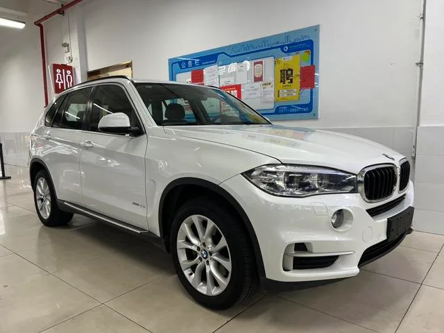 BMW X5 2017 xDrive35i Elegant style exterior photo 3