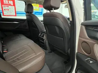 BMW X5 2017 xDrive35i Elegant style interior photo 14