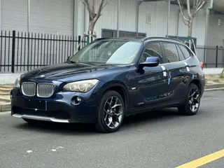 BMW X1 (Imported) 2010 xDrive28i exterior photo 1