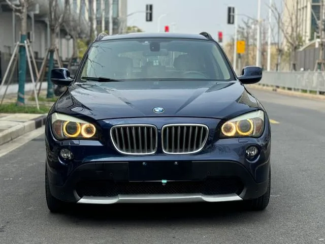 BMW X1 (Imported) 2010 xDrive28i exterior photo 2