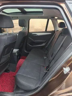 BMW X1 2013 sDrive18i Fashionable interior photo 10