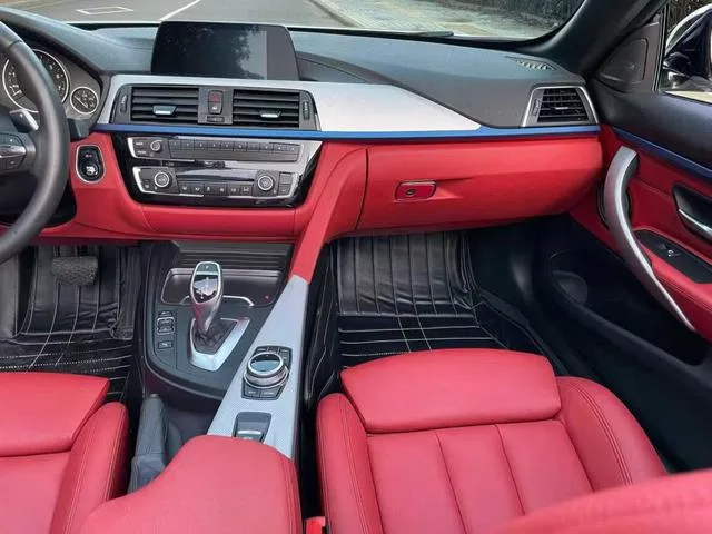 BMW 4 Series 2017 425i Кабриолет M Спортивный костюм интерьер фото 9