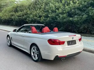 BMW 4 Series 2017 425i Кабриолет M Спортивный костюм интерьер фото 10