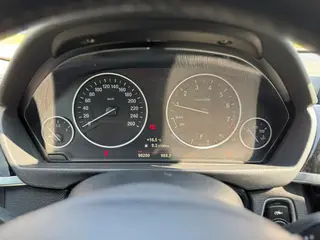 BMW 3 Series 2018 318i exterior foto 8