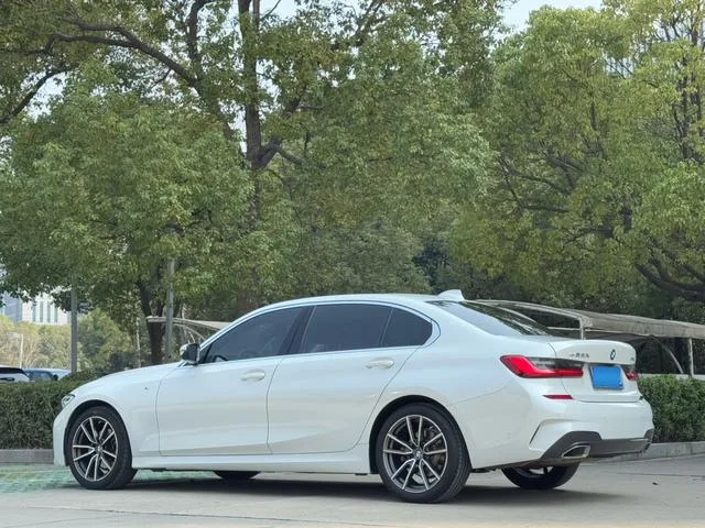 BMW 3 Series 2021 325Li M Sports suit exterior photo 7