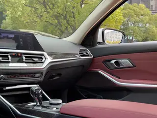 BMW 3 Series 2021 325Li M Sports suit interior photo 15