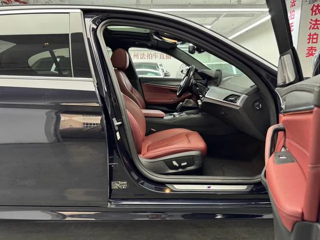 BMW 5 Series 2021 Restyling 530Li Leading Type M Sports suit exterior photo 6