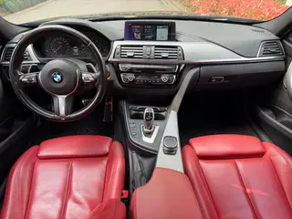 BMW 3 Series 2018 320i M Sports Obsidian Night Edition interior photo 14