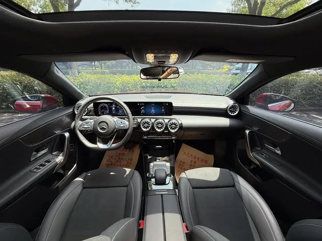 Mercedes-Benz A-Class 2022 Segundo cambio A 200 L Edición de moda de coche deportivo interior foto 12