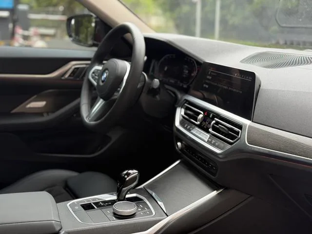 BMW 4 Series 2022 425i Gran Coupe M Sports suit exterior photo 7 BMW 4 Series 2022 425i Gran Coupe M Sports suit exterior photo 7