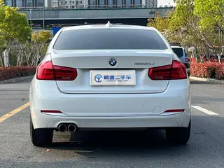 BMW 3 Series 2019 320Li Fashionable exterior photo 5 BMW 3 Series 2019 320Li Fashionable exterior photo 5