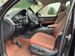 BMW X5 2014 xDrive35i Люксовый интерьер фото 8