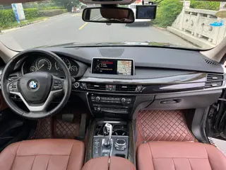 BMW X5 2014 xDrive35i Люксовый интерьер фото 9