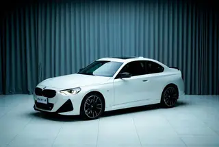 BMW 2 Series 2025 M240i xDrive Coupé