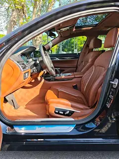 BMW 7 Series 2017 750Li xDrive Personalized Customized Edition four seats exterior photo 10