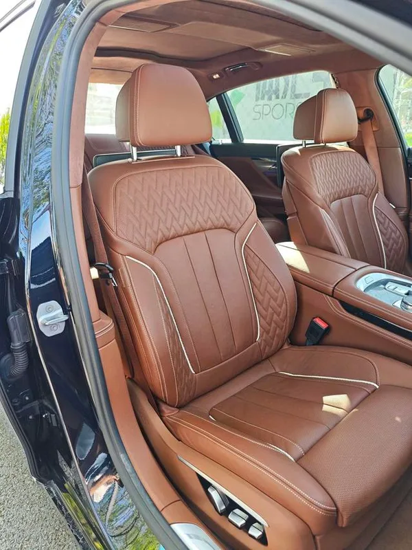 BMW 7 Series 2017 750Li xDrive Personalized Customized Edition four seats interior photo 14