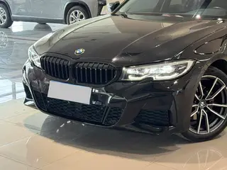 BMW 3 Series 2020 Restyling 325Li M Sports suit exterior photo 4